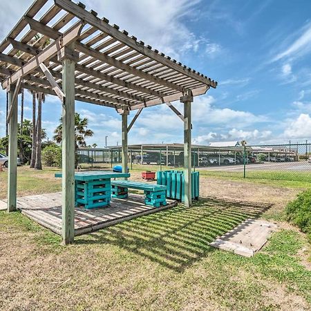 Beach Condo Balcony, Pool Access, Steps To Shore! Corpus Christi Exterior photo